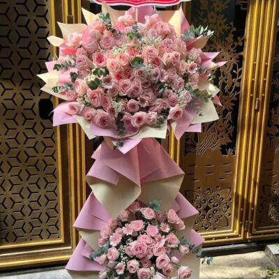 Kệ hoa khai trương