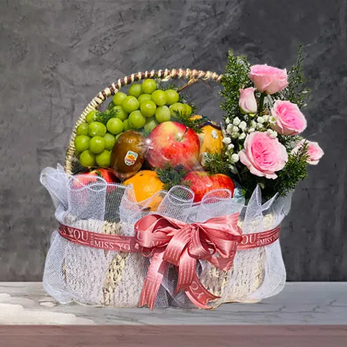 Giỏ hoa chúc mừng