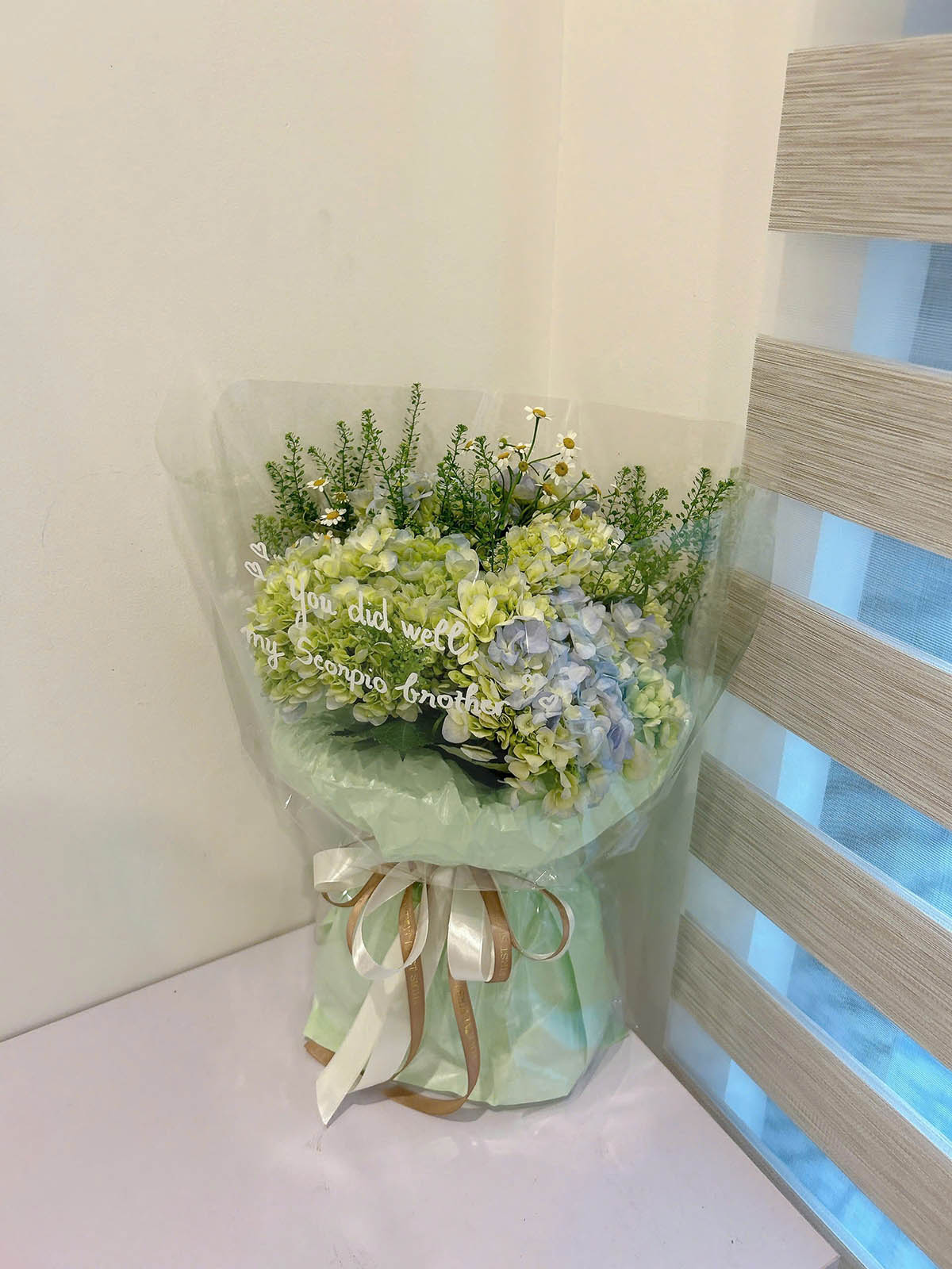 Bó Hoa Kỷ Yếu – Hoa Tốt Nghiệp Đẹp Tại Vũng Tàu