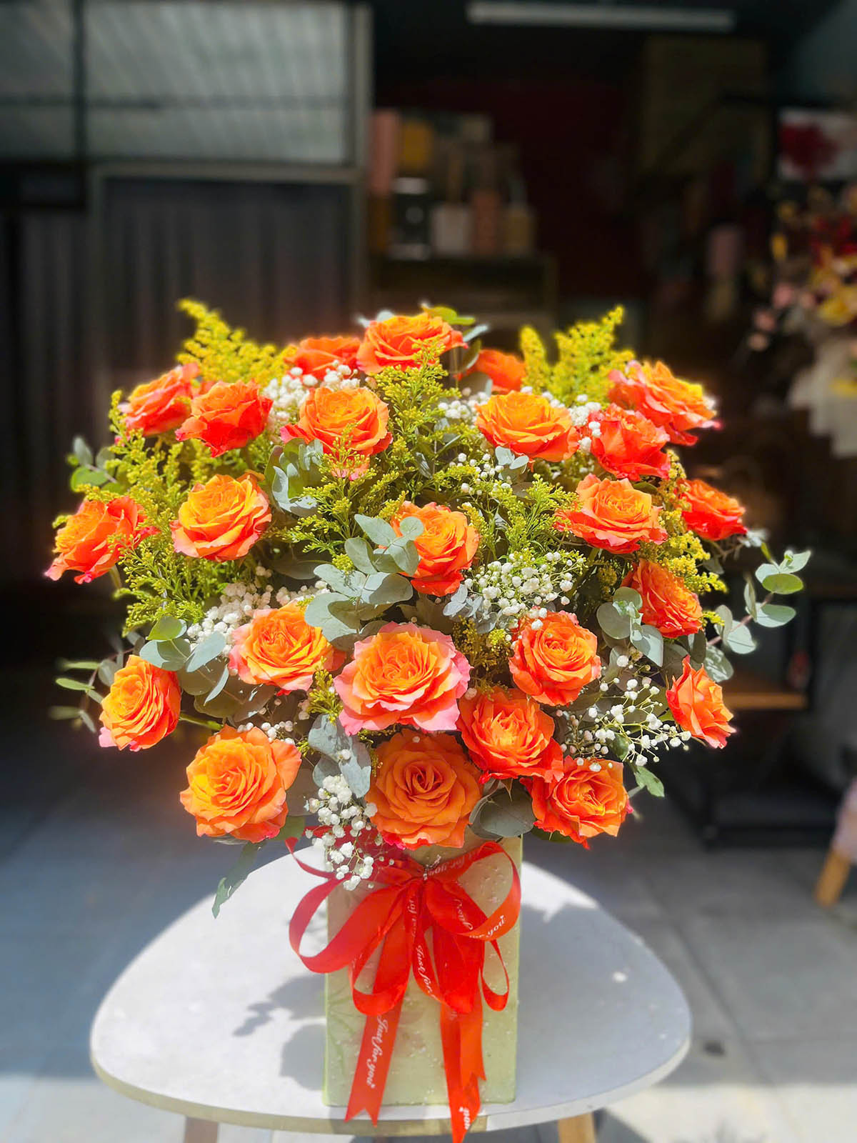 Giỏ hoa chúc mừng – Giao nhanh trong ngày