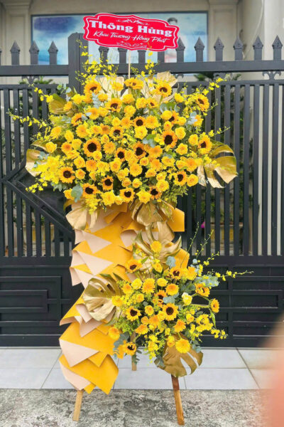 Kệ hoa khai trương